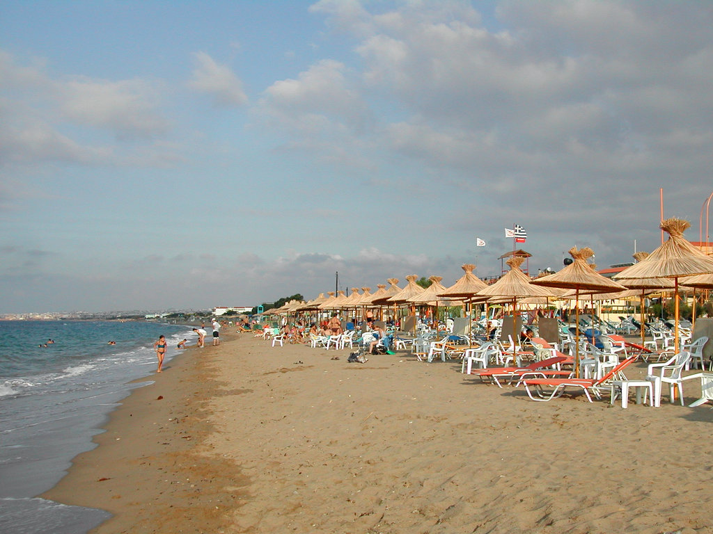 amoudara beach heraklion crete